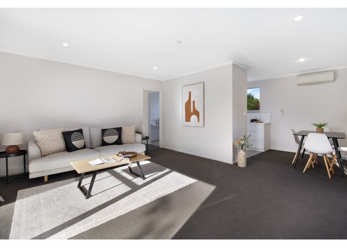  at 2/42 Edinburgh Street, Spreydon, Christchurch