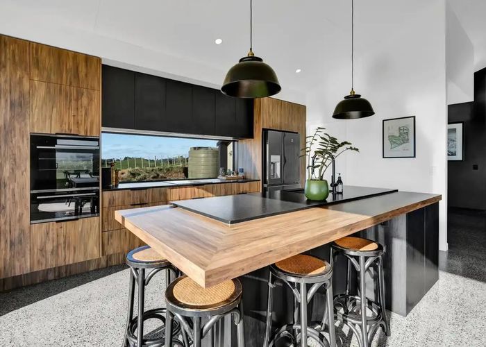  at 7 Te Ara Karoiroa, Hurford, New Plymouth