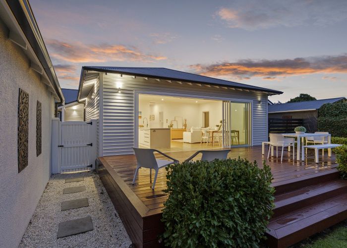  at 140 Weston Road, St Albans, Christchurch