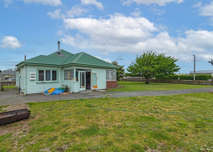  at 19 Johnston Street, Foxton, Foxton