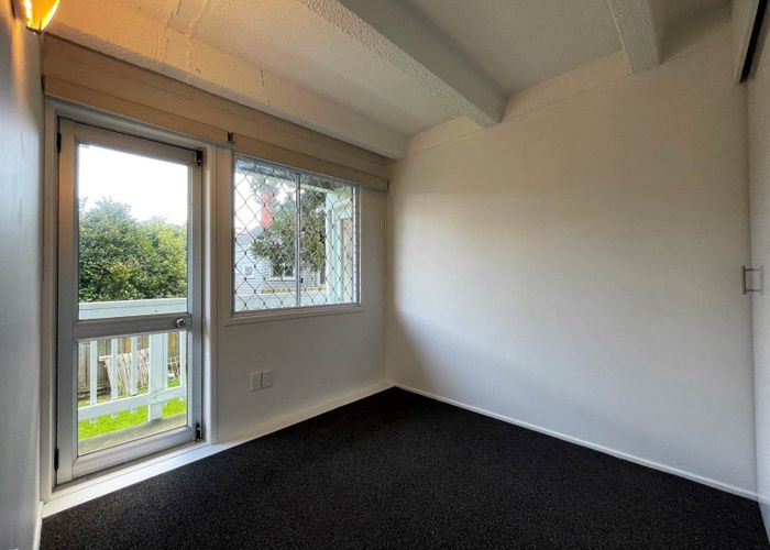  at 9/64 Grange Road, Mount Eden, Auckland City, Auckland