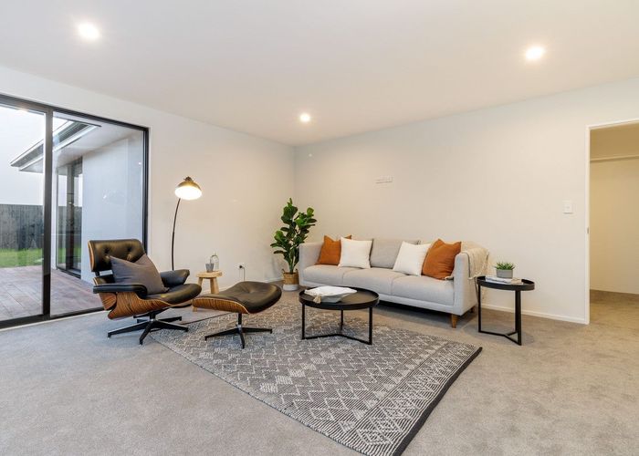  at 3 Barnett Street, Woodend, Woodend