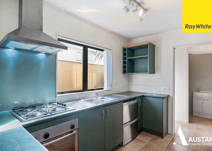  at 10 Sandy Lane, Avondale, Auckland City, Auckland