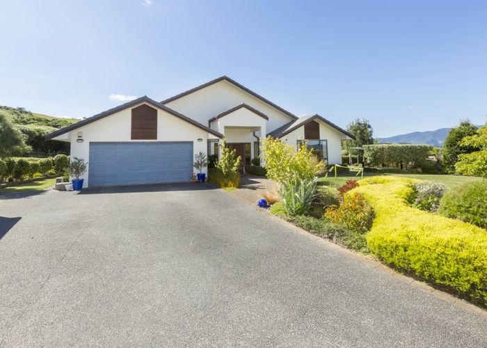  at 14 Grace Nicholls Grove, Riverstone Terraces, Upper Hutt