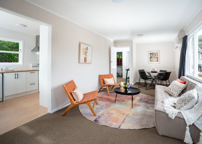  at 1/6 Montreal Grove, Kingston, Wellington