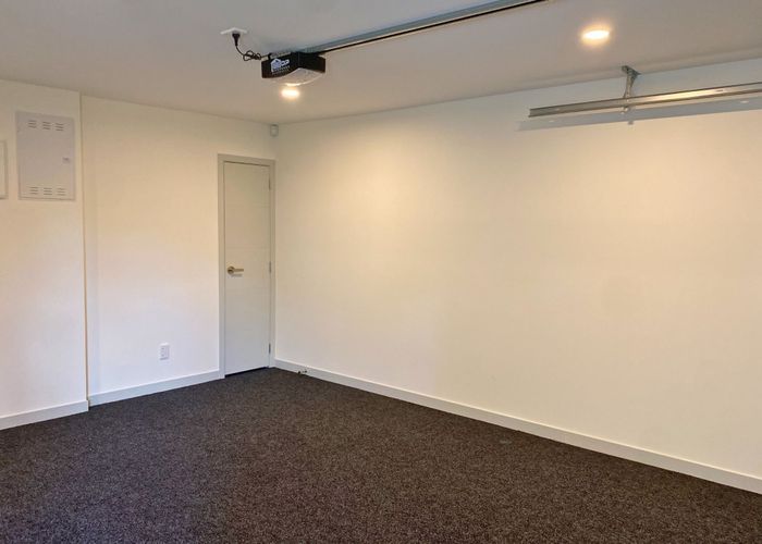 For rent 8/218 Rosebank Rd, Avondale, Auckland City, Auckland homes
