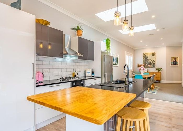  at 18 Bolton Street, Petone, Lower Hutt, Wellington