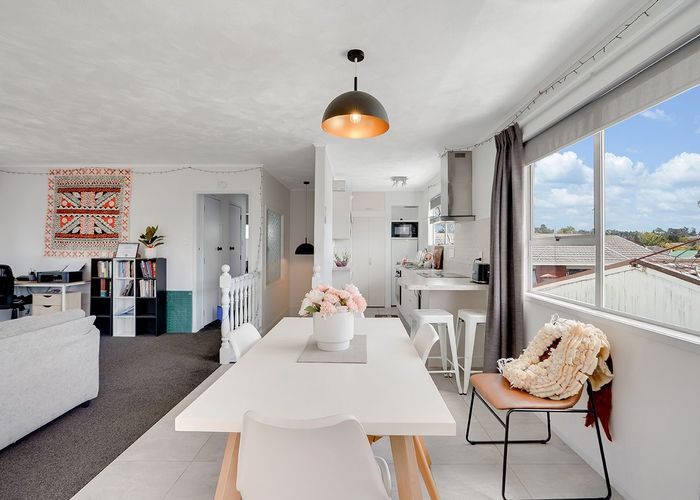  at 12F Radnor Street, Hamilton City Central, Hamilton, Waikato