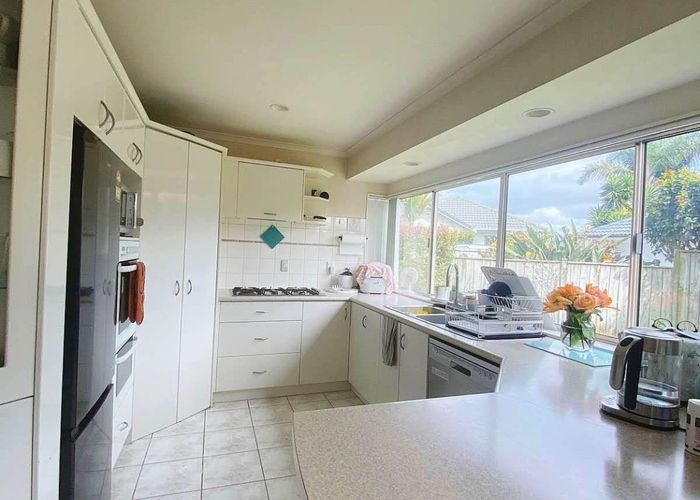  at 59 Bob Charles Drive, Golflands, Manukau City, Auckland