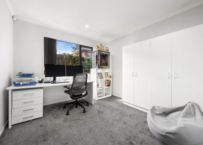  at 664C Pakuranga Road, Highland Park, Manukau City, Auckland