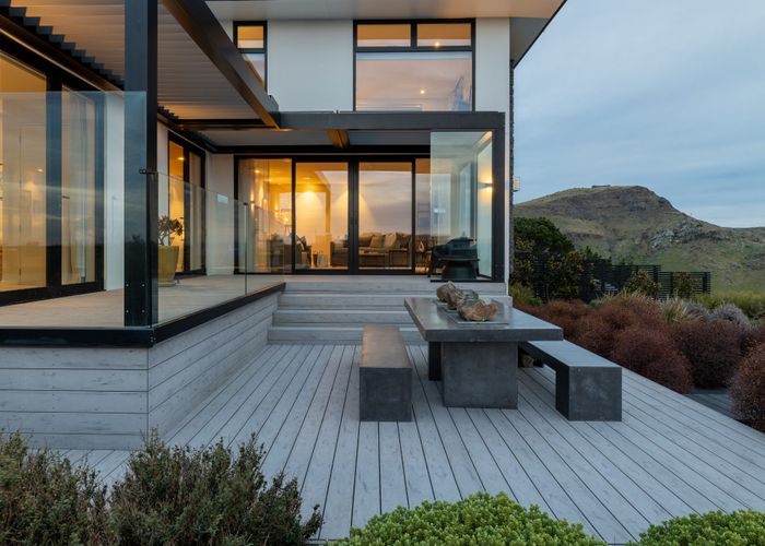  at 9 Parkridge Place, Mount Pleasant, Christchurch City, Canterbury