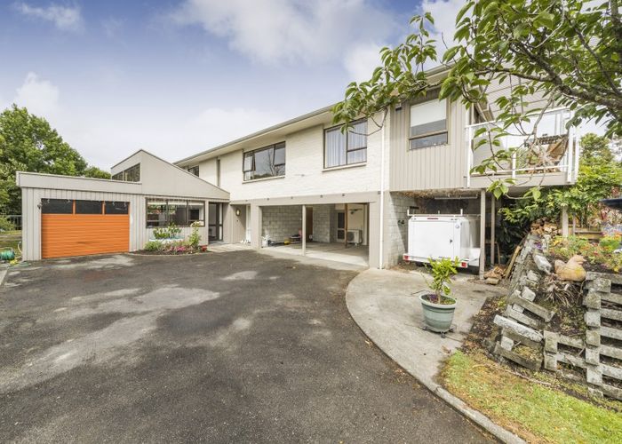  at 15 Rangeview Place, Feilding, Feilding