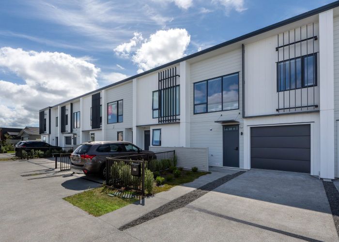  at 104A Pepene Avenue, Takanini, Papakura, Auckland