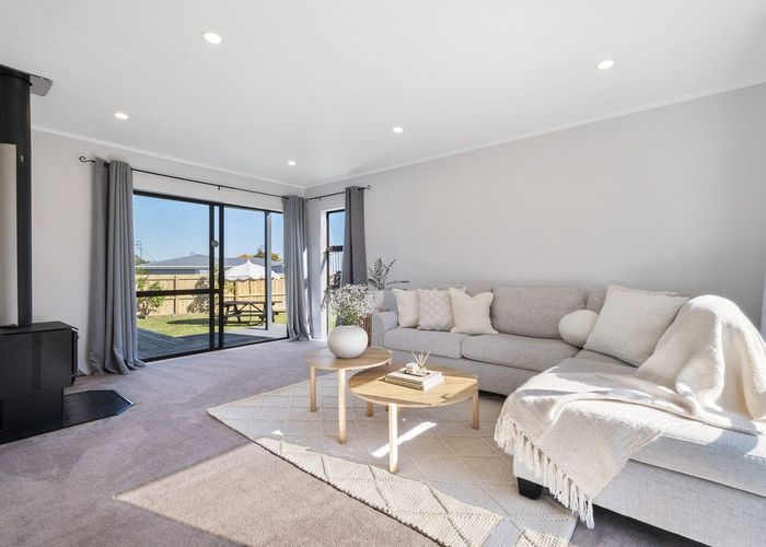  at 18 Suzanne Grove, Kelvin Grove, Palmerston North