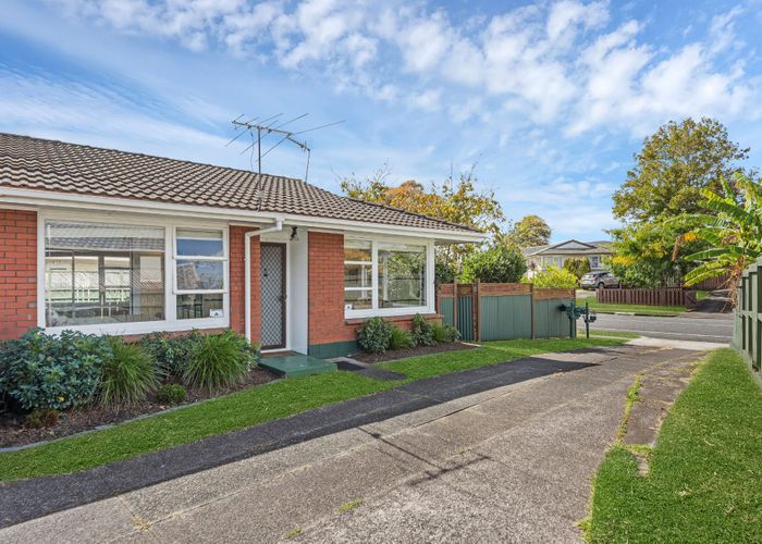  at 1/14 Stanniland Street, Sunnyhills, Manukau City, Auckland