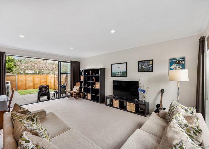 For sale 70 Bluegrey Avenue, Stonefields, Auckland City, Auckland