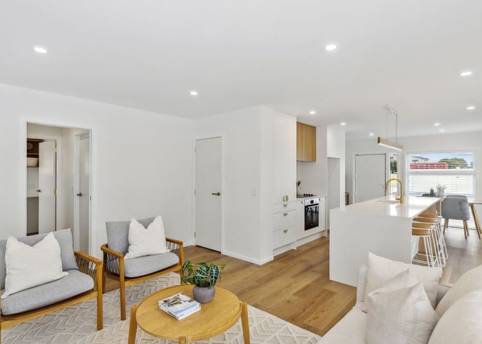  at 206A & B Manly Street, Paraparaumu Beach, Kapiti Coast, Wellington
