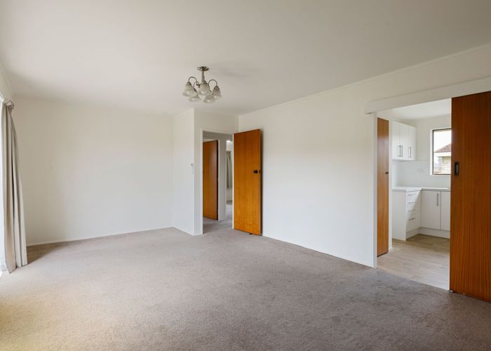  at 5 Amber Lane, Melville, Hamilton, Waikato