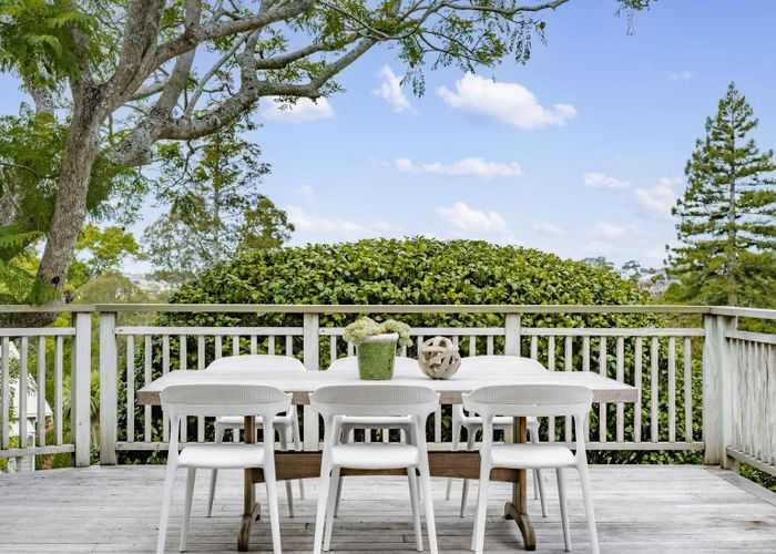  at 11 Warrington Road, Remuera, Auckland