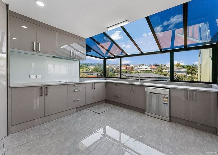  at 18 Pistachio Place, Goodwood Heights, Manukau City, Auckland