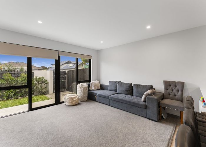  at 2/57 Woodville Street, Edgeware, Christchurch City, Canterbury