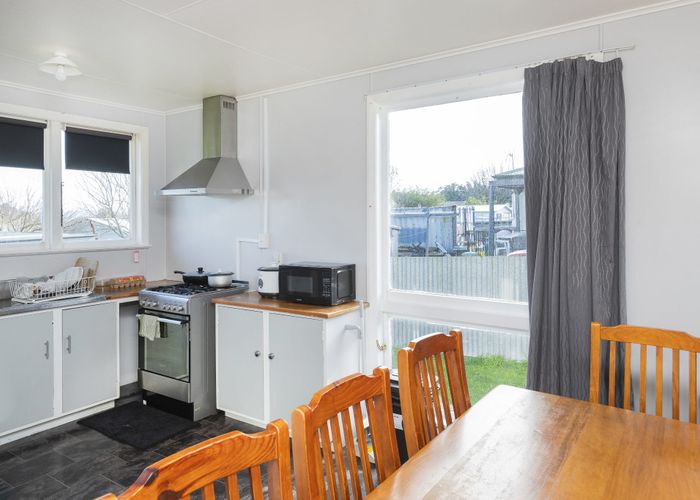  at 52 Lawrence Street, Outer Kaiti, Gisborne