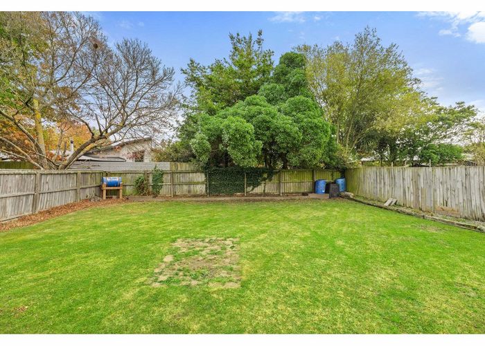  at 11 Curries Road, Hillsborough, Christchurch