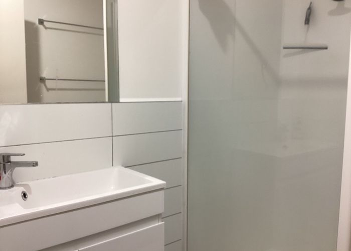  at Room 4 - 4/340 Lincoln Road, Addington, Christchurch City, Canterbury