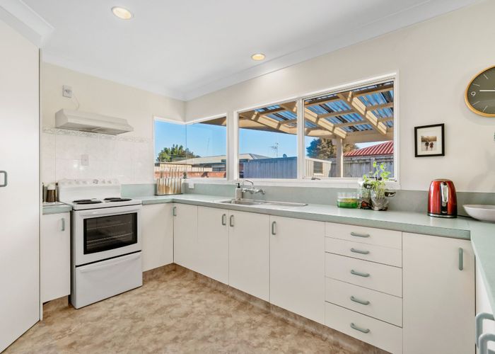  at 21 Crisp Drive, Papamoa Beach, Tauranga, Bay Of Plenty