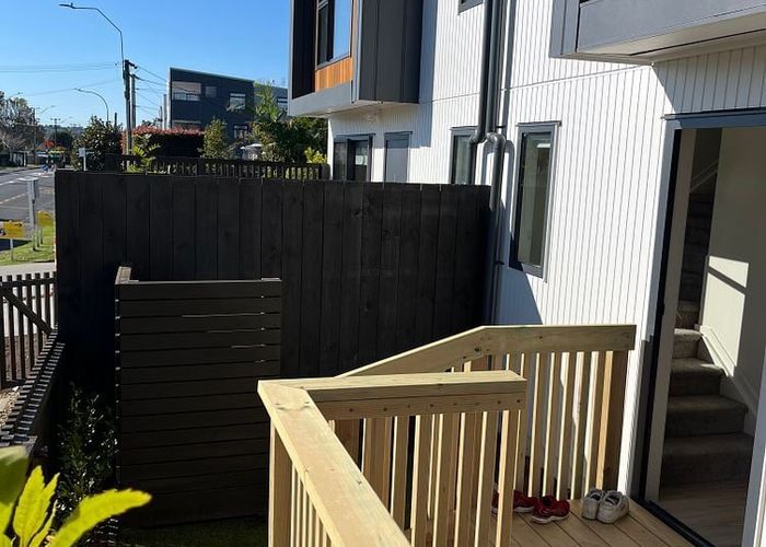  at 1/169 Beach Haven Road, Beach Haven, North Shore City, Auckland