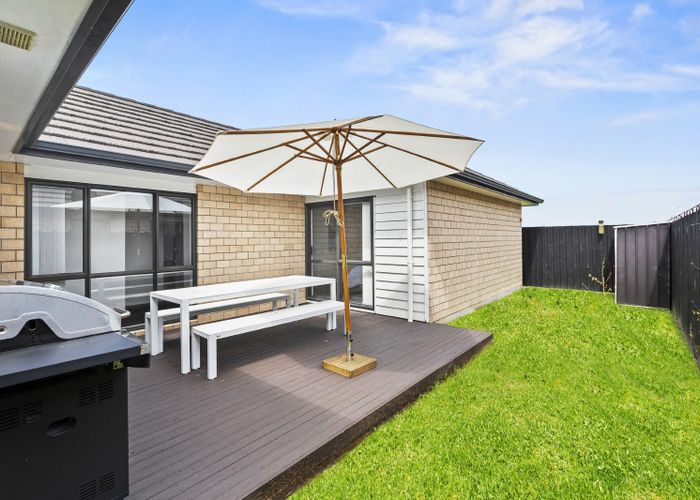  at 27 Kotuku Crescent, Takanini