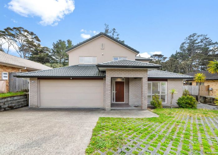 at 34 Lomas Way, Albany, North Shore City, Auckland