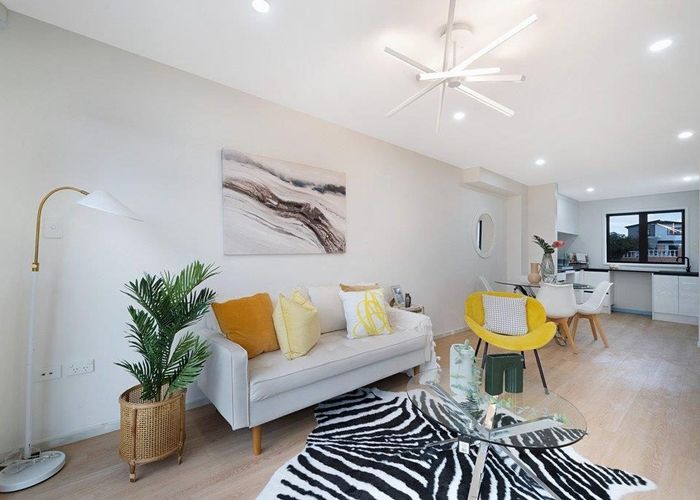  at 1 Waters Place, New Lynn, Waitakere City, Auckland