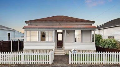 at 18 Abbotsford Terrace, Devonport, Auckland