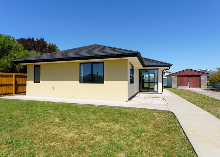 at 4 Sandown Crescent, Aranui, Christchurch
