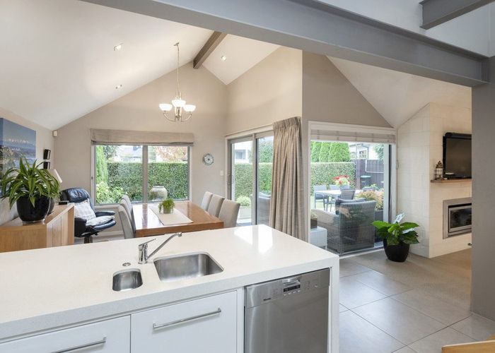  at 11 Bluestone Drive, Parklands, Christchurch City, Canterbury