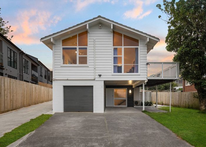  at 8 Portadown Avenue, Pakuranga Heights, Manukau City, Auckland