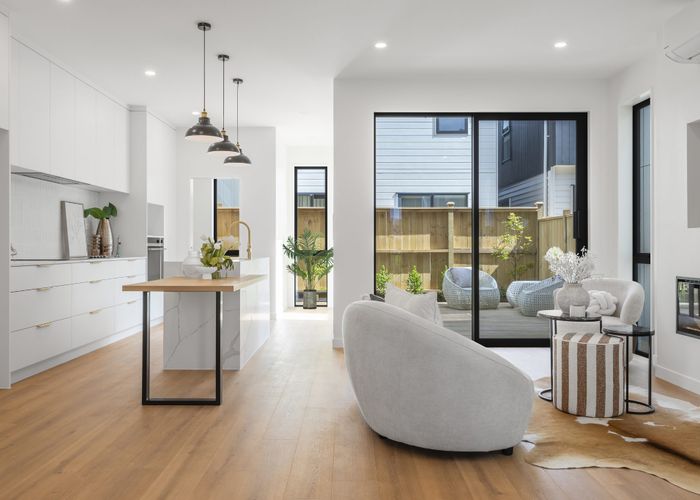  at 102E Te Oneroa Way, Long Bay, North Shore City, Auckland