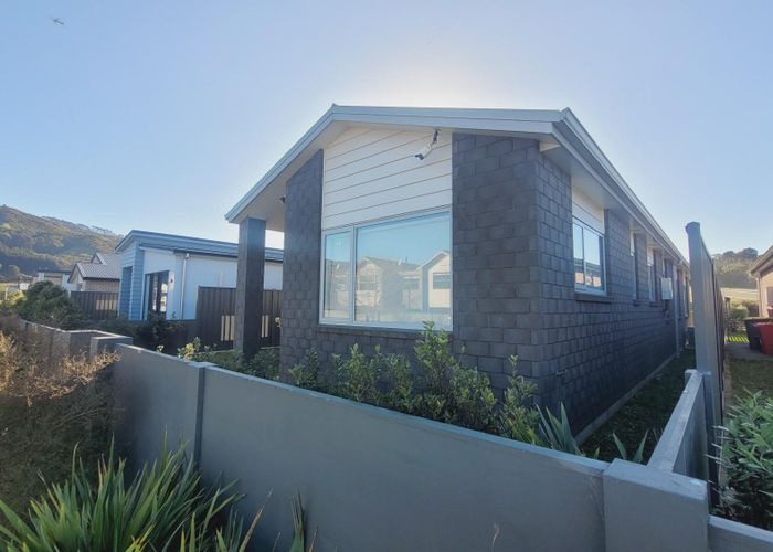  at 26 Karearea Avenue, Kenepuru, Porirua, Wellington
