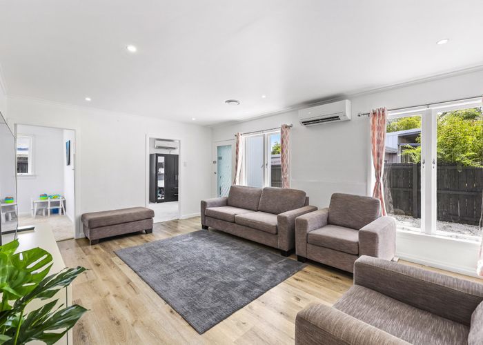  at 2/176 Henderson Valley Road, Henderson Valley, Waitakere City, Auckland