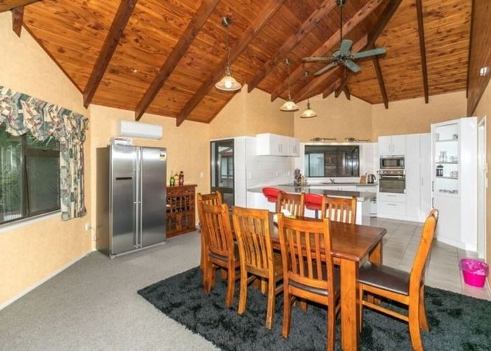  at 586 Horsham Downs Road, Horsham Downs