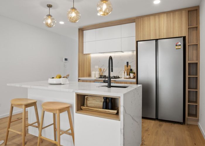  at 10/1358 Dominion Road, Mount Roskill, Auckland City, Auckland