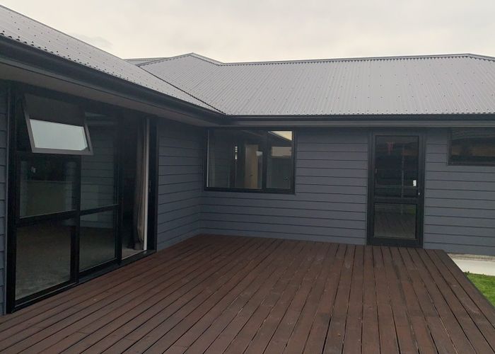  at 19A Chestnut Close, Kelvin Grove, Palmerston North, Manawatu / Whanganui