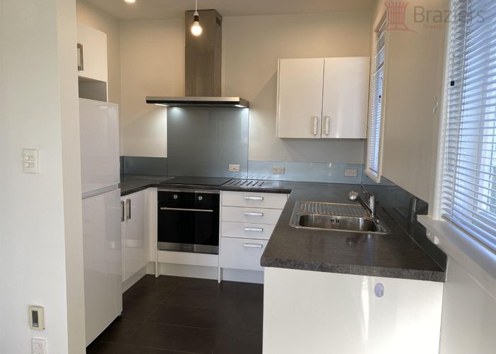  at 2/99 Edgeware Road, St. Albans, Christchurch City, Canterbury
