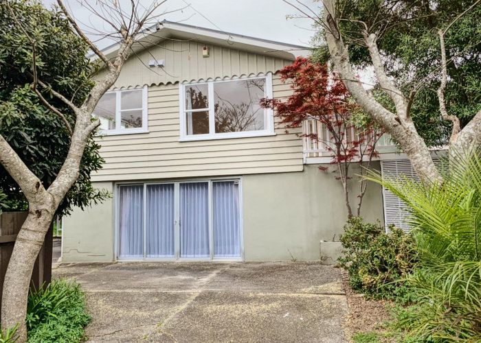  at 86 Moa Road, Point Chevalier, Auckland City, Auckland