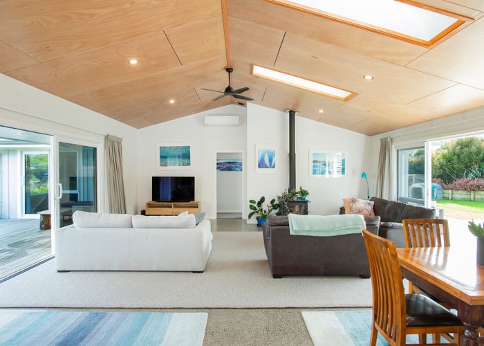  at 80 Scarlys Way, Okitu, Gisborne