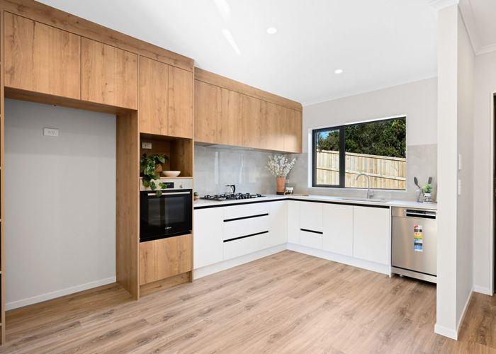 at 78 Forest Lake Road, Forest Lake, Hamilton, Waikato