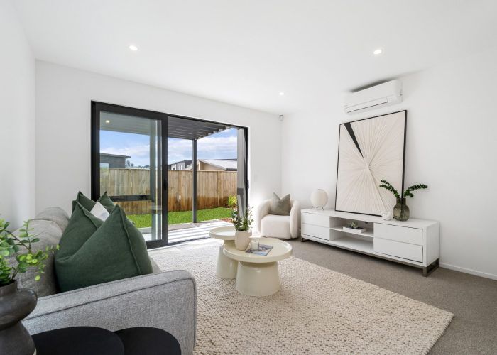  at 49 Nga Pona Toru Road, Flat Bush, Manukau City, Auckland