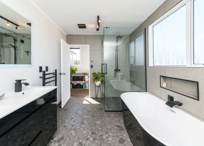  at 422A Botanical Road, West End, Palmerston North