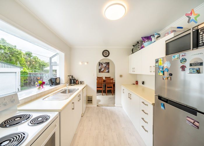  at 12 Dalton Grove, Stokes Valley, Lower Hutt